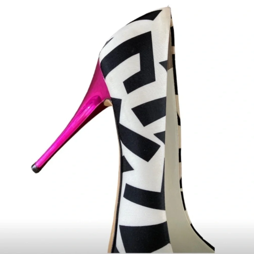 Giuseppe Zanotti Geometric 80s Inspired Retro Peep Toe Pumps Heels